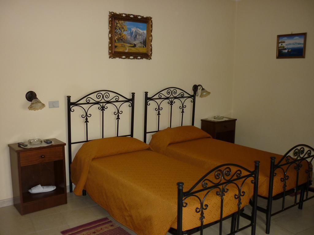 Albergo Vittoria Taviano  Room photo